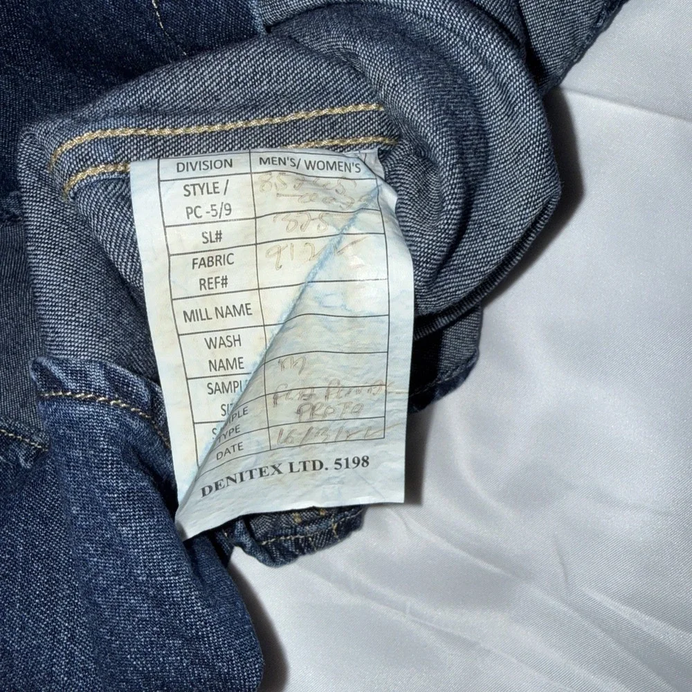 Internal Sample Levi's Pearl Snap Denim Long Sleeve Shirt Women's Sz M Slim Blue
